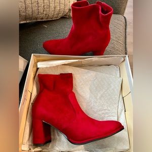 NWOT Women’s Marc Fisher Balli Bootie Red Suede